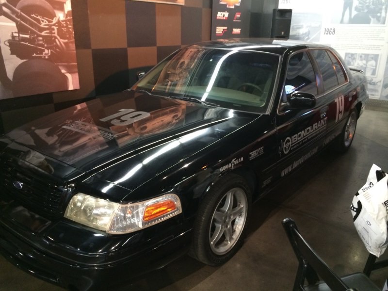 Ford Crown Vic